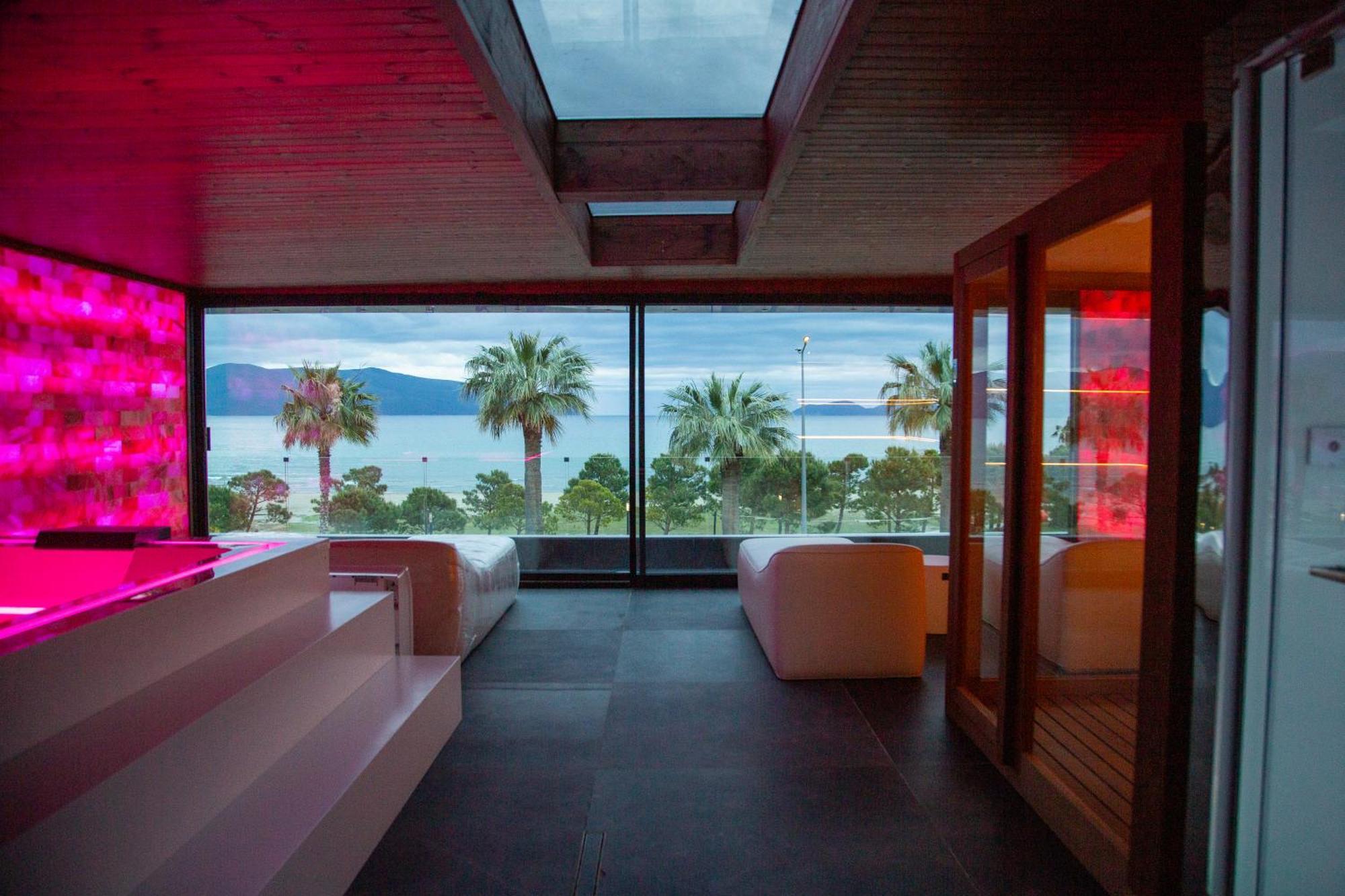 Abi'S Hotel & Spa Vlore Exterior photo